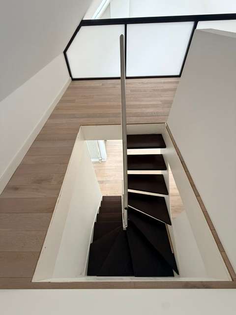 Treppe zur Galerie