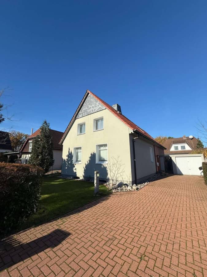 Hausansicht vorne