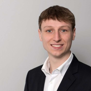 Julian-M. E. Eversberg, Weber und Surmann Immobilien