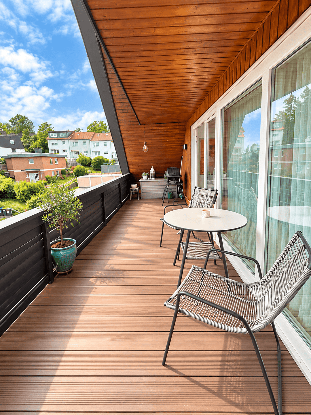 Balkon (DG)